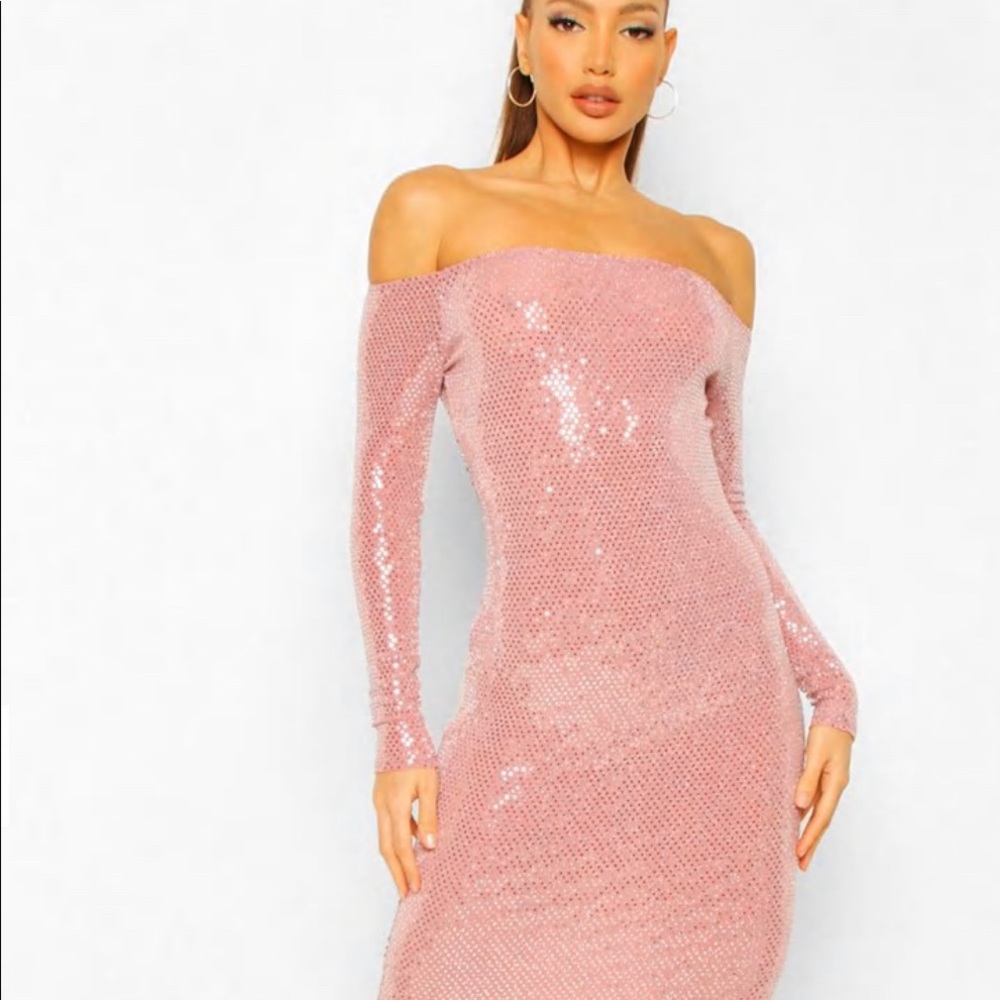 NWT Light pink sequins dress